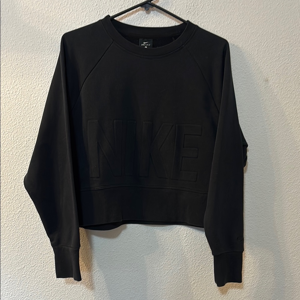Nike Women's Black Cropped Sweatshirt